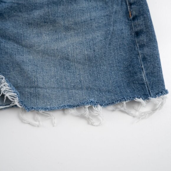 OLD NAVY Curvy O.G. Straight High-Rise cutoff jean shorts size 14P - Picture 4 of 8